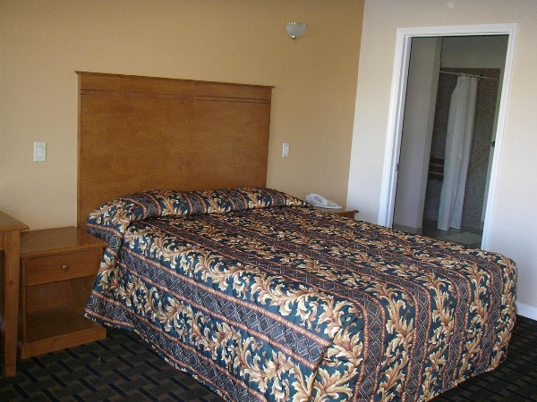 Fullerton Lodge image 23