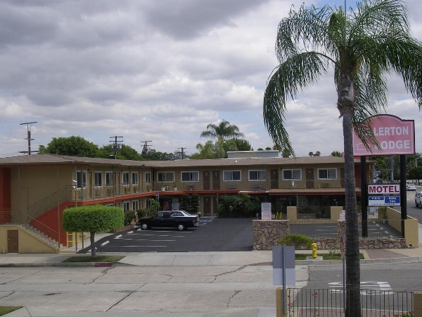 Fullerton Lodge image 28